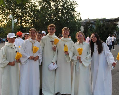 Servants Autel Lourdes 2024