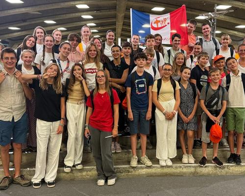 Photo groupe Pélé Jeunes Lourdes 2024