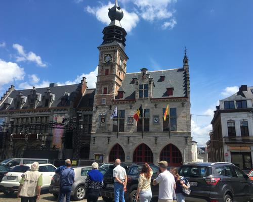 044 Binche hotel de ville