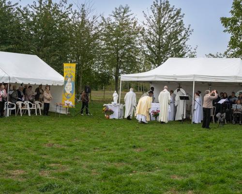 20240929_Procession Notre Dame des Fievres-Coutich