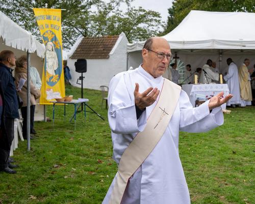 20240929_Procession Notre Dame des Fievres-Coutich