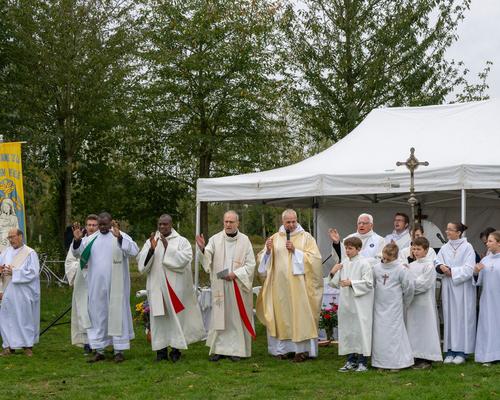 20240929_Procession Notre Dame des Fievres-Coutich