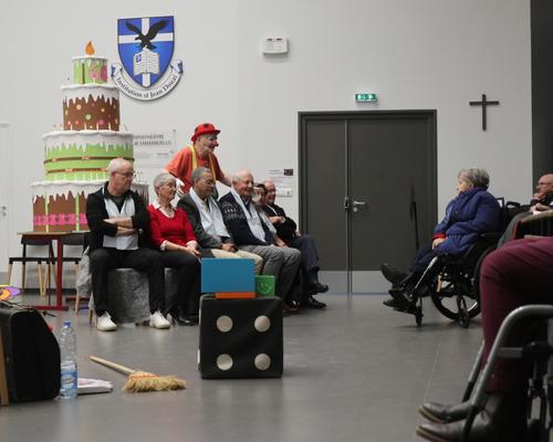Spectacle du diacre clown 60 ans diaconat 7