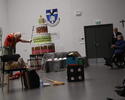 Spectacle du diacre clown 60 ans diaconat 9