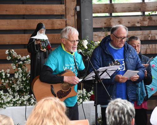 2025 05 18 Curgies : Messe de Bénédiction des Rose