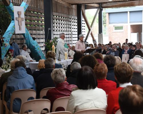 2025 05 18 Curgies : Messe de Bénédiction des Rose