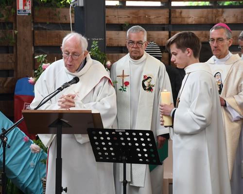 2025 05 18 Curgies : Messe de Bénédiction des Rose