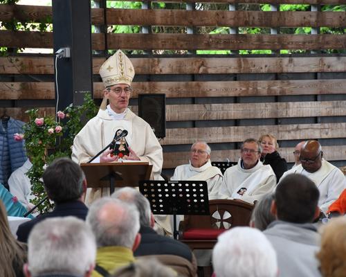 2025 05 18 Curgies : Messe de Bénédiction des Rose