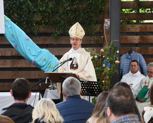 2025 05 18 Curgies : Messe de Bénédiction des Rose