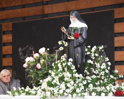 2025 05 18 Curgies : Messe de Bénédiction des Rose
