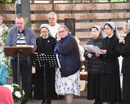 2025 05 18 Curgies : Messe de Bénédiction des Rose