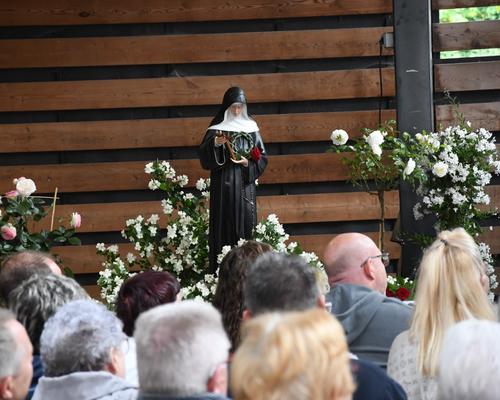2025 05 18 Curgies : Messe de Bénédiction des Rose