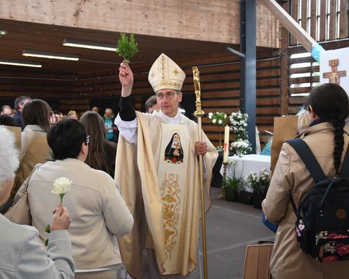 2025 05 18 Curgies : Messe de Bénédiction des Rose