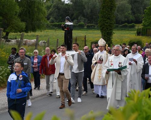 2025 05 18 Curgies : Messe de Bénédiction des Rose