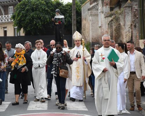 2025 05 18 Curgies : Messe de Bénédiction des Rose