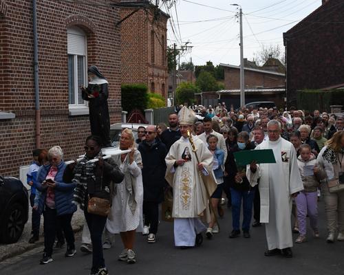 2025 05 18 Curgies : Messe de Bénédiction des Rose