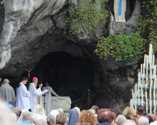 2025.08.21-Lourdes-Chapelet 15