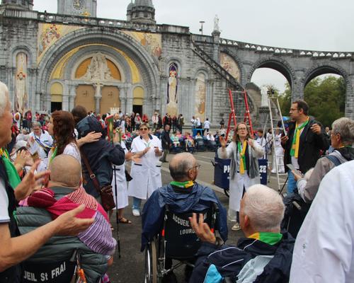 2025.08.22-Lourdes-Photo-groupe 5