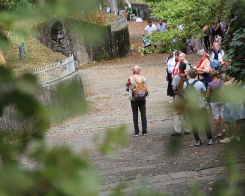 2025.08.22-Lourdes-cheminCroixMontagne 2