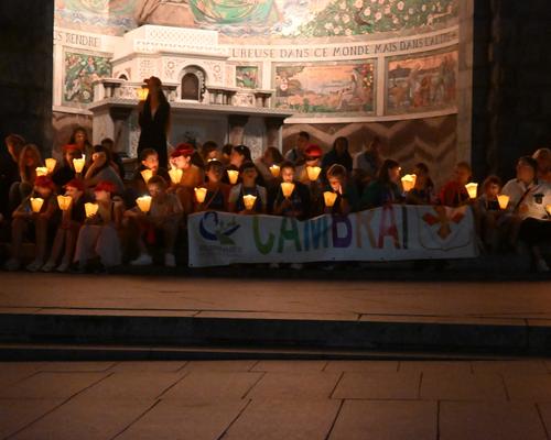 2025.08.23-Lourdes-ProcessionFlambeaux 18