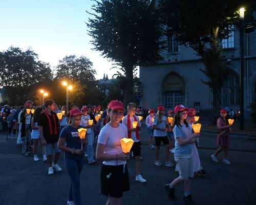 2025.08.23-Lourdes-processionFlambeaux 12