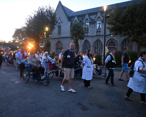2025.08.23-Lourdes-processionFlambeaux 21
