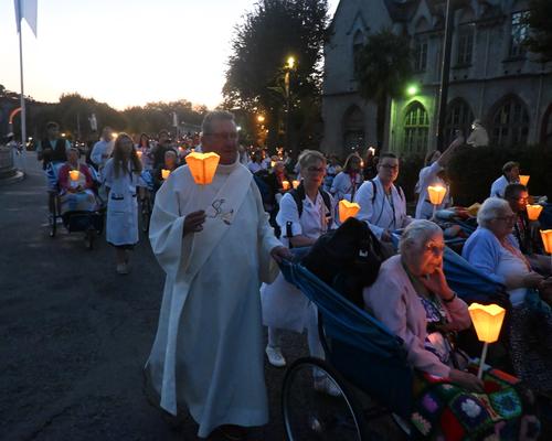2025.08.23-Lourdes-processionFlambeaux 27