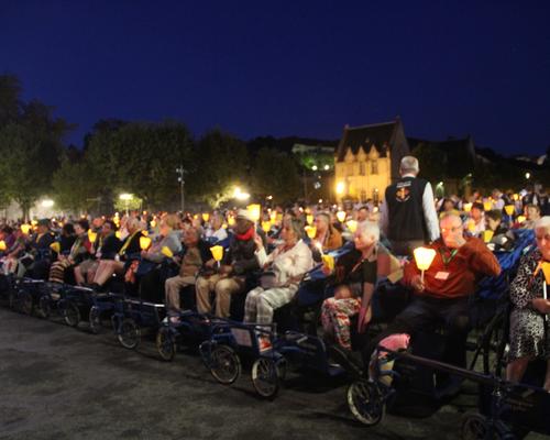 2025.08.23-Lourdes-processionFlambeaux 66