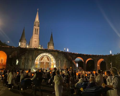 2025.08.23-Lourdes-processionFlambeaux 75