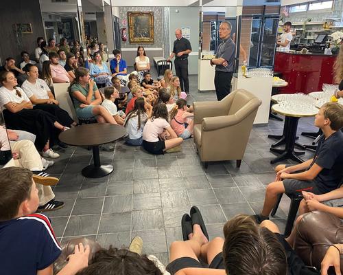 2025.08.23-lourdes-jeunes&Mgr