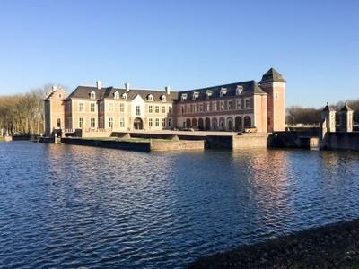 chateau vendegies au bois