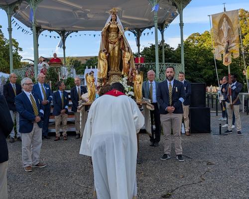 bdf99bff-efad-4c1e-acff-0ad7941cc102