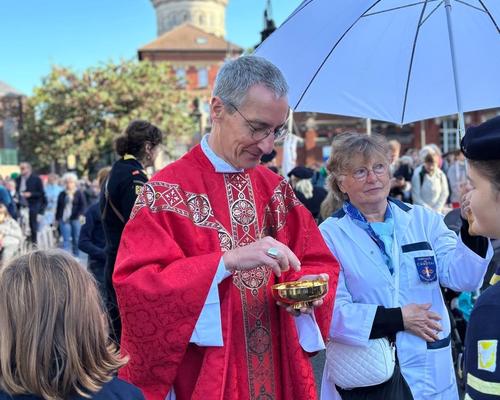 cc9e1213-6a50-4770-a704-017dcbcd490a 2