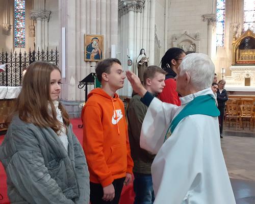 CATECHUMENES CAUDRY 12