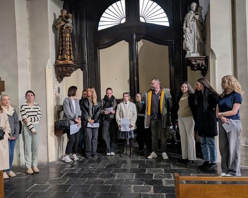 PXL_20250928_084238303