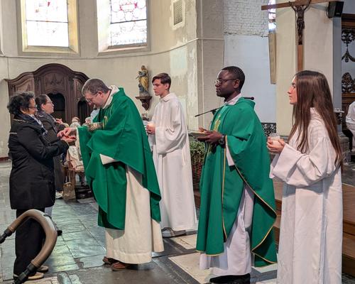 PXL_20250928_100123121.MP