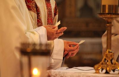 Eucharistie-fete-dieu-douai2023