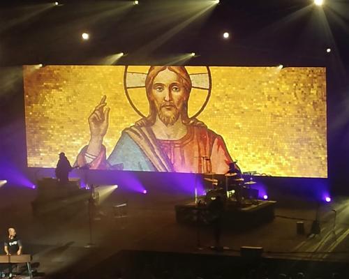 256066f0-8b2d-430a-a5f7-e97e289a1bf9