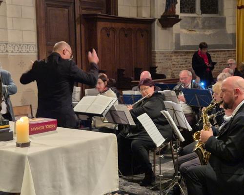 596799032_904556748562152_2923495428859930211_n