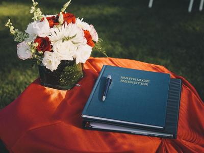 registres-catholicite-pixabay