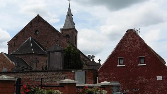 1200px-Eglise_Saint-Nicolas_Montigny-en-Ostrevent
