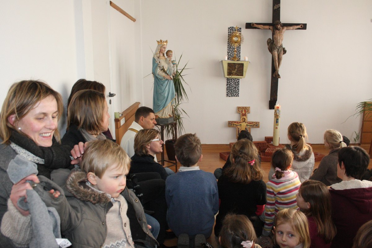 Avec les enfants adorateurs (7)