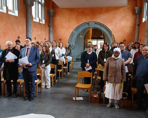 att.fliv_MDD9K1TcLAGnbMItOKMjl333hSMNckH1B-8Ems