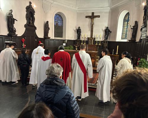 passion 2026 somain devant le Christ mort