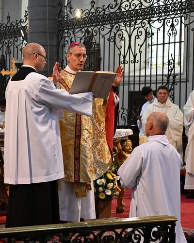 2026-ordination-diaconale-xavier-thierry 29