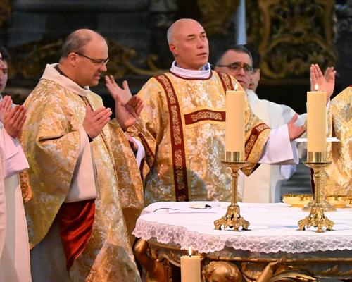 2026-ordination-diaconale-xavier-thierry 38