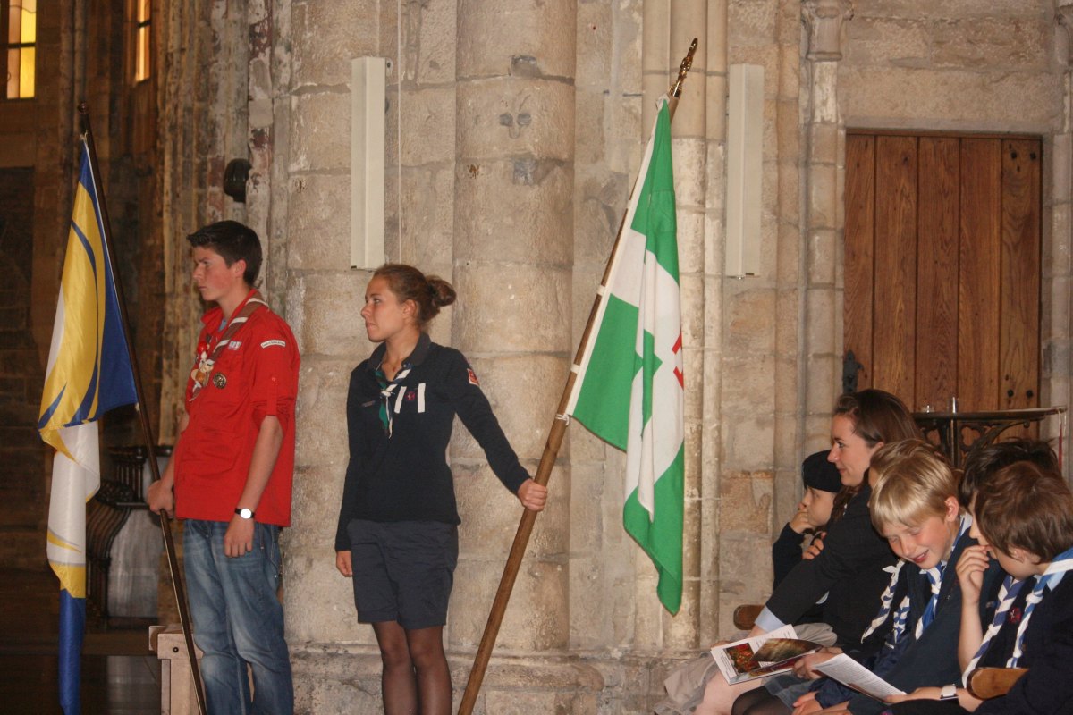 Porte drapeaux Scouts : SUF et SGDF