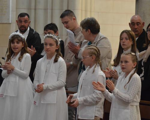 baptemes et 1ere communion enfants caté caudry 202