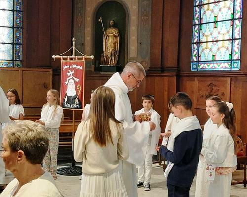 2026-05-31 1e Communion (4)