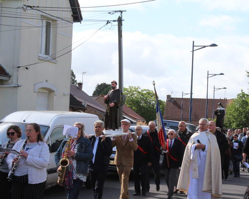 2026 06 07 Fête de la Saint Landelin à Crespin 17